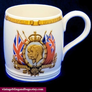 85mm Antique 1935 King George V silver jubilee mug, vintage royal memorabilia, silver jubilee mug, antique royal memorabilia George V mug #1