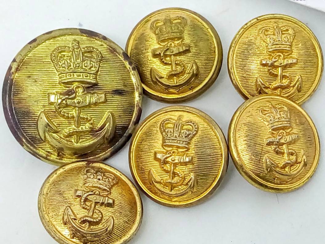 6 vintage anchor buttons vintage Royal Navy buttons Great | Etsy
