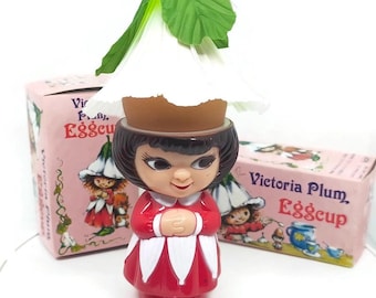 RED 1981 Vintage Victoria Plum egg cup, Victoria Plum vintage egg cup, vintage child's egg holder, Victoria Plum egg holder, kitsch eggcup,