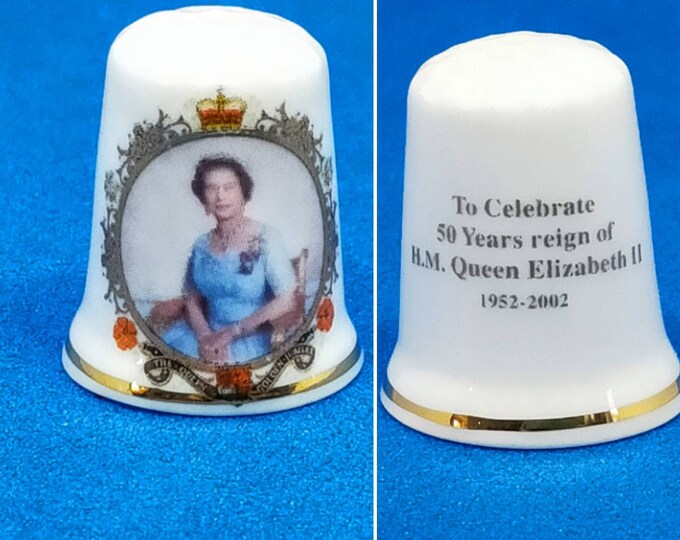 Vintage 2002 Bone China Queen Elizabeth Ii Golden Jubilee Thimble