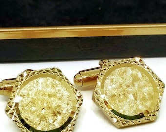 18mm 1970s GOLD PLATED Vintage cufflinks in box, gifts for men, goldplated cufflinks, gifts for men, wedding cufflinks, 1970s Cufflinks