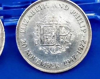 Vintage 1972 Queen & Prince Philip Vintage silver wedding anniversary commemorative crown coin, Queen Elizabeth medallion, royal memorabilia