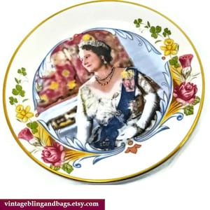 10cm 1980 Queen Elizabeth the Queen Mother 80th birthday plate, china pin tray,  Crown Staffordshire commemorative plate, royal memorabilia