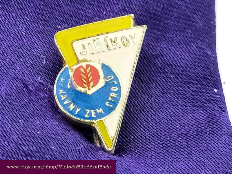 Sk Slavia Praha Czech Republic Badge Brooch Pin Accessories For Clothes  Backpack Decoration gift