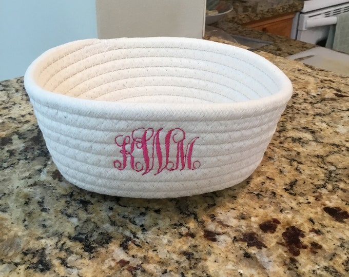 Personalized Embroidered Rope Basket