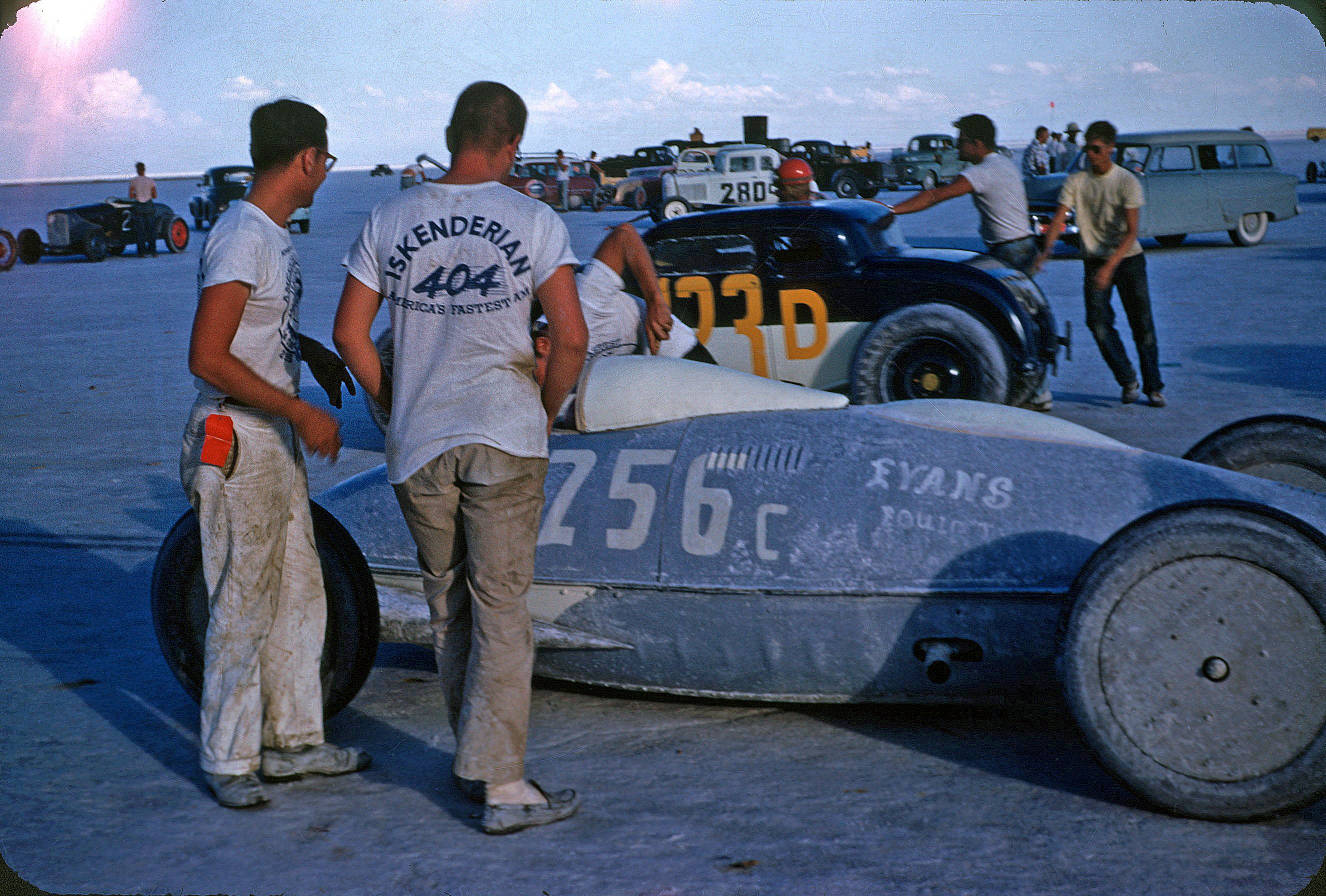 Bonneville Salt Flats Utah - Bonneville Racer Drag Car - 1950's (6) Images