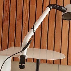 Funka Schreibtischleuchte Ikea 1977, Vintage Ikea Lampe, Schwanenhals, Klemme hell, schwarz und weiß, Kunststoff und Metall