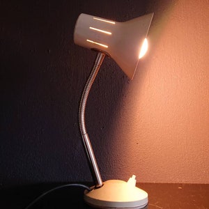 Hala Zeist refurbished, remake, reused desk lamp, Dutch design, metal half gooseneck desk light,