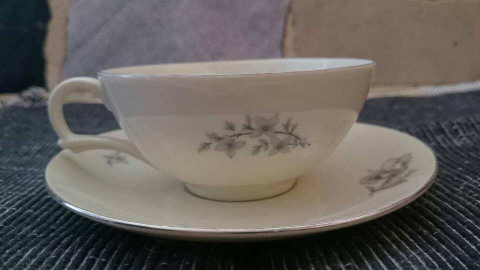 C. T. Tielsch Altwasser 6 Cups With Saucers, Made in 1938, Old