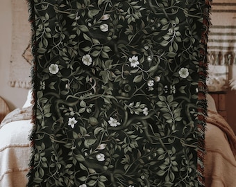 Manta de algodón tejida con flores verde oscuro: Mystical Academia Throw