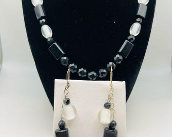 Black and White Beaded Necklace and Earring Set