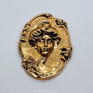 Vintage Victorian/Edwardian Style Art Nouveau Gibson Girl Cameo Gold Tone Large Brooch Pin