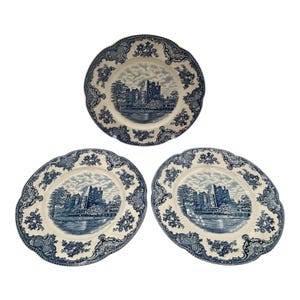 Johnson Brothers Stoke On Trent Old Britain Castles Plates 10” Blue Set of 2