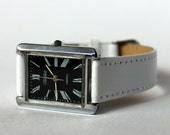 Soviet Slava Watch, Vintage women's watch, Soviet Watch, Ladies wrist watch, Quartz Watch With Black Face & Roman Ciphers, Made in USSR