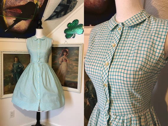 1950s Baby Blue Grid Sleeveless Button Up Midi Sum