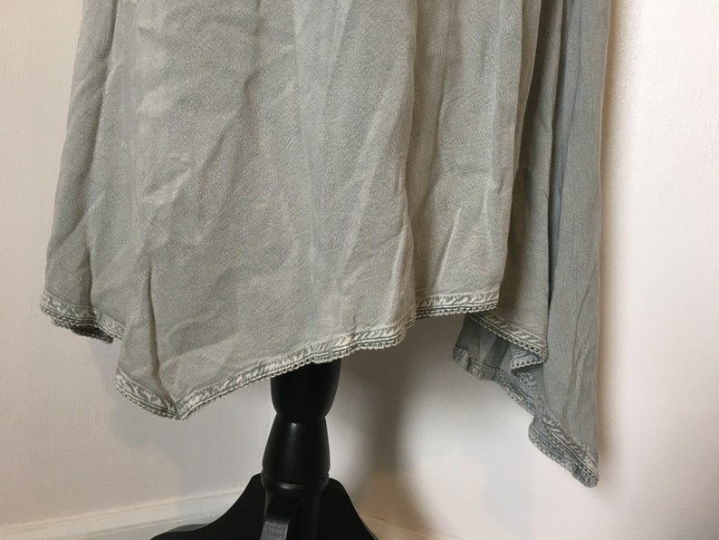 1990s Grey Asymmetrical Gypsy Mystic Hippie Boho Belly Dance Midi Skirt Summer Festival Indian Embroidered Handkerchief Hem Women/'s L