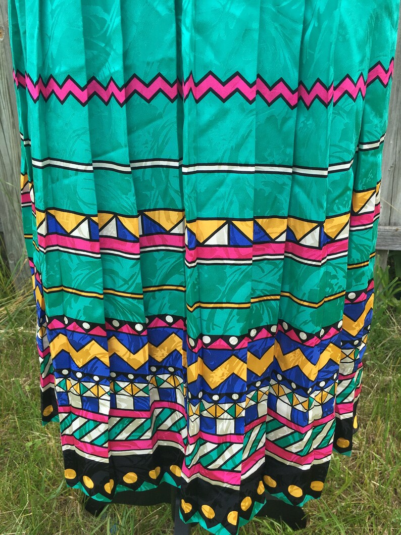 1970s Silk Pleated Shirt Dress Aztec Colorful Geometric Floral Summer Spring Chic Women/'s S-M