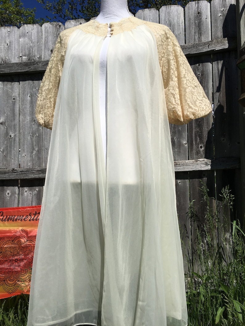 1960s Sheer Cream Lace Peignoir Poof Sleeve Romantic Open Bridal Wedding Lingerie Cover Nightgown White Edwardian Lace Women/'s S-M