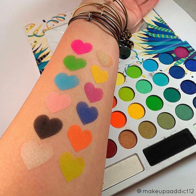 12 Section Makeup Swatch Stencil flower Stencil Heart - Etsy