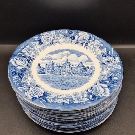 Vintage Rörstrand “Skåne” Dinner Plate – Blue & White Transferware – Swedish Castle Motif