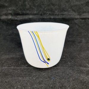Bertil Vallien for Kosta Boda - rainbow pattern art glass vase. 1980:s Sweden. Scandinavian modern Collectible
