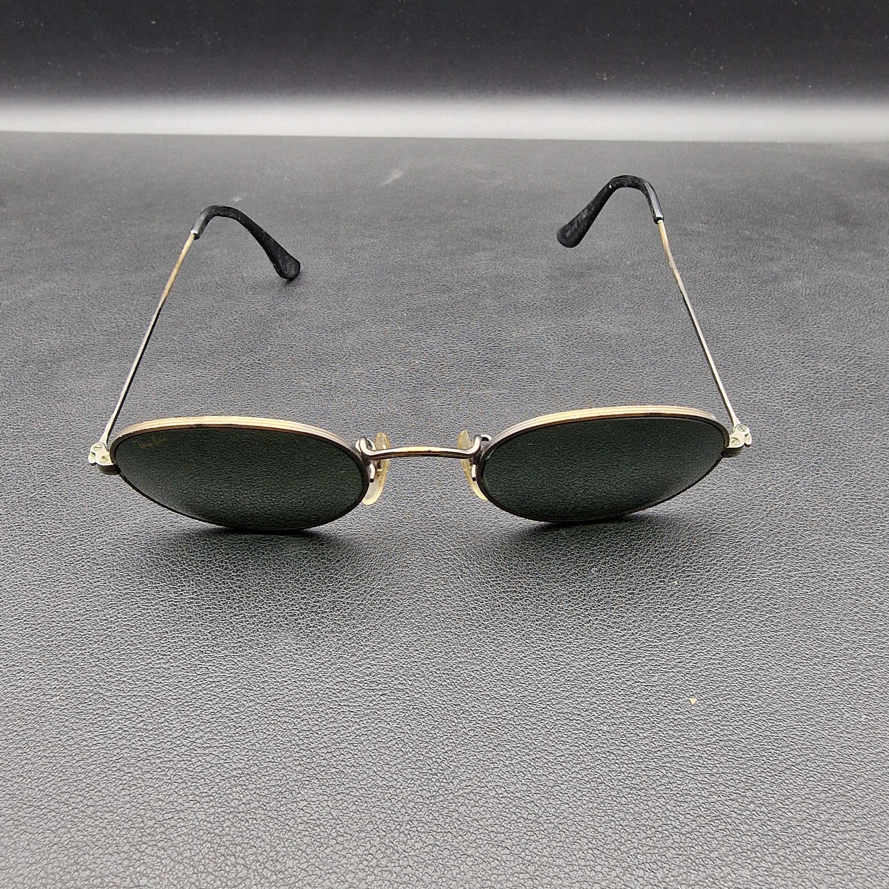 Vintage Ray-ban Oval Metal Sunglasses W0969 YOAS | 1980s-90s