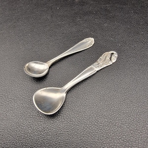 2 Danish salt spoons - Solid silver and silverplate