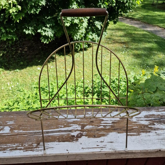 Vintage 1950s Brass Magazine Rack – Mid-century Modern Wire Design