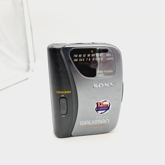 Sony WM-FX353 Walkman - Vintage Radio Cassette Player Stereo