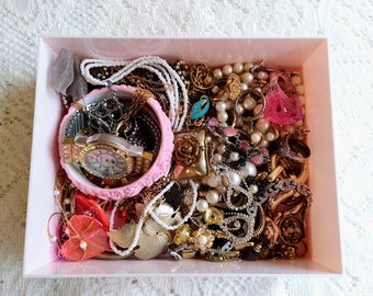 1.9 lbs Cottagecore Destash Wearable Vintage to Modern Jewelry lot /  Chains, Earrings, Bracelets, Rings