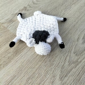 Crochet Sheep Coaster ,Coaster For Hot Drinks, White Sheep Animal Coaster