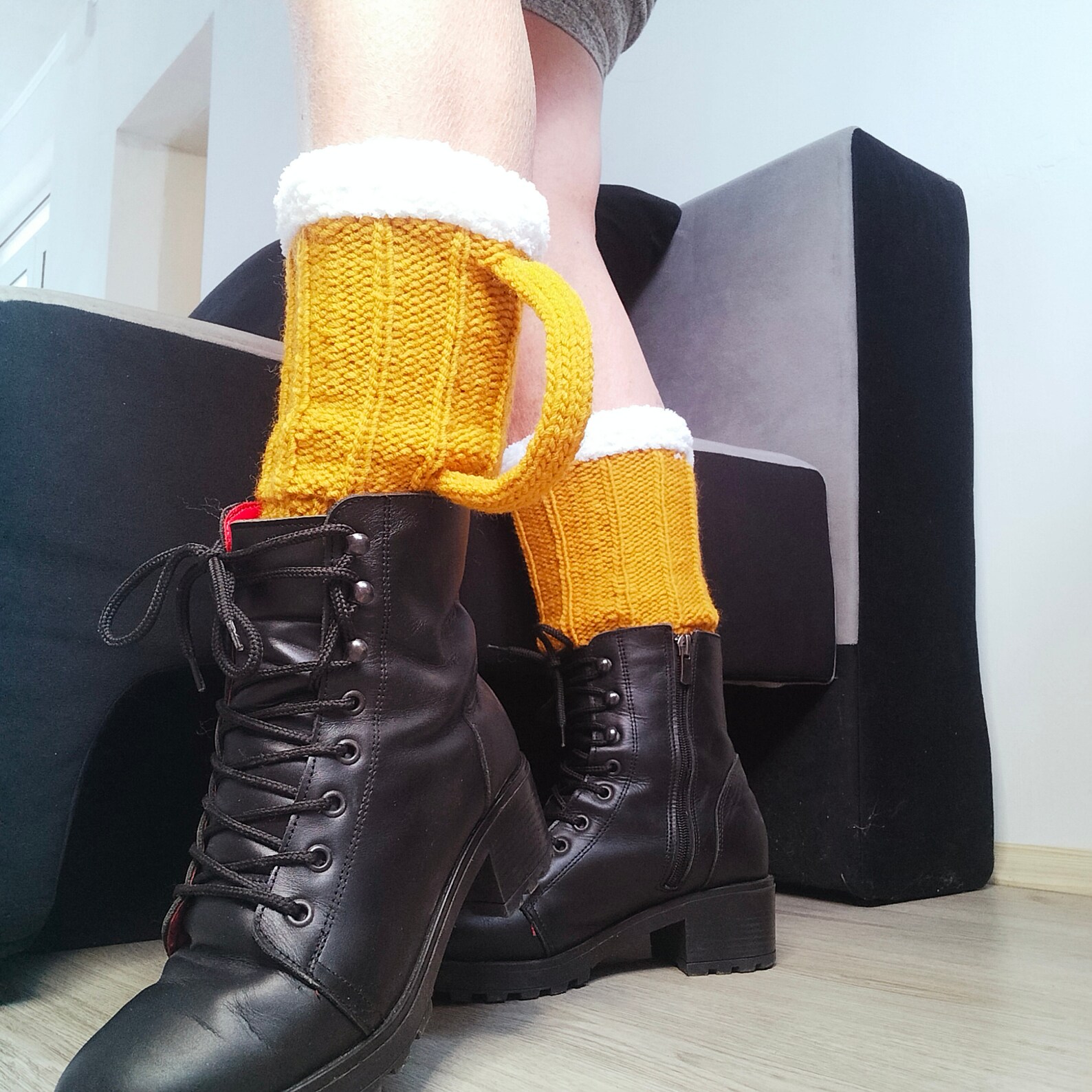 Crochet Beer Mug, Leg Warmers, Father's Day Gift, Beer Footless Socks