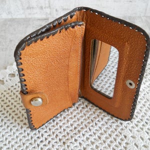 Cartera de cuero para mujer con monedero. Cartera marrón de cuero genuino. Cartera soviética vintage. Accesorio retro. Hecha en la URSS.