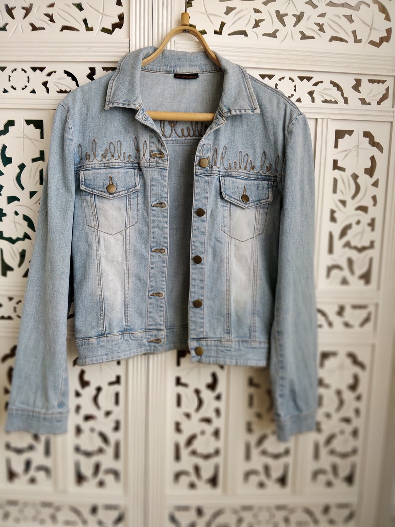 Jacket with Embroidery Vintage Jeans Denim Jacket Size S Size US 6 UK 12 EU 36 Women\u2019s Blue Denim Jacket Blazer
