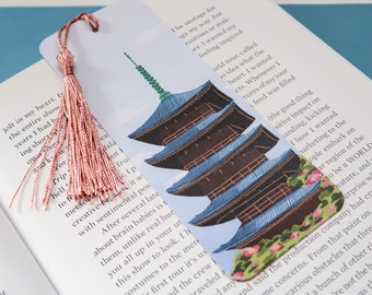 Japan bookmark, Japan gift, Bookworm gift, Japan print, Japan poster, Japan art, Christmas gift, Bookmark with Pink Tassel, Book lover gift