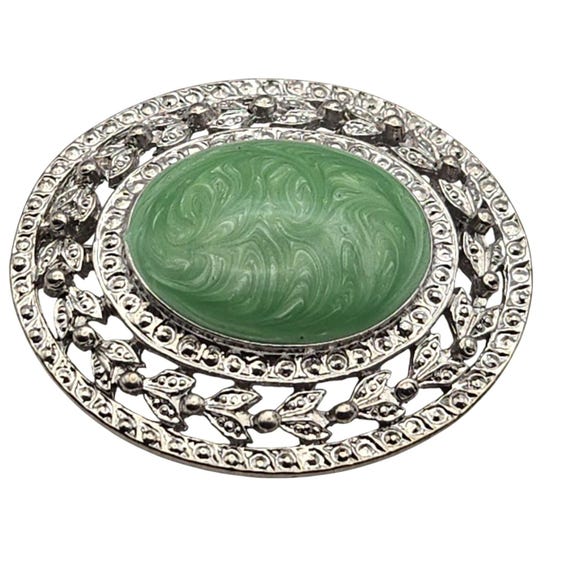 Vtg Silver Tone Green Swirl Cabochon Pendant / Brooch With Intricate Filigree Design