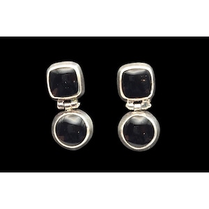 Vintage Sterling Silver Hinged Onyx Cabochon Earrings With Southwestern Style