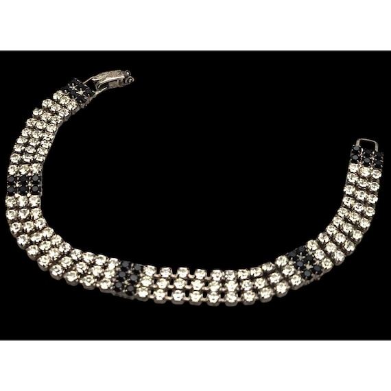 Vintage Art Deco Style Rhinestone Bracelet 3 Rows Of Crystals Silver Tone Jewelry 6 3/4 "