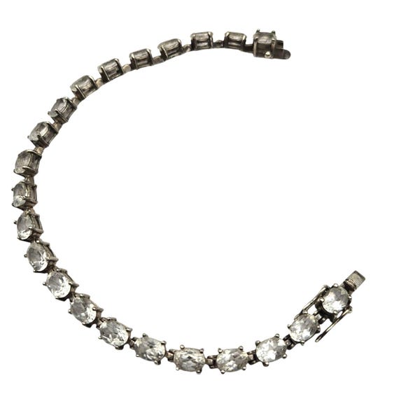 Vtg Sterling Silver Light Aquamarine Tennis Bracelet Faceted Stones 7.5" Length Elegant Design