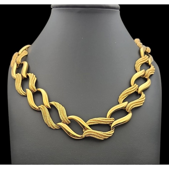 Vtg Napier Runway Couture Chunky Goldtone Necklace 18 "