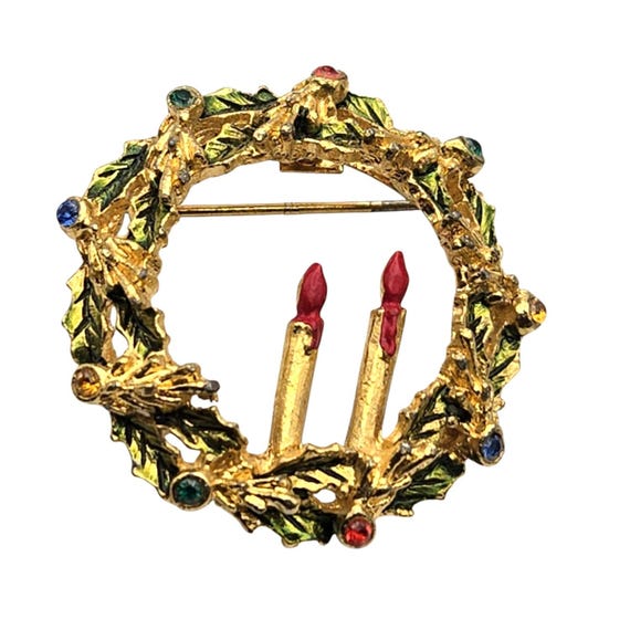 Vintage Gold-Tone Christmas Wreath Brooch With Candles & Rhinestones