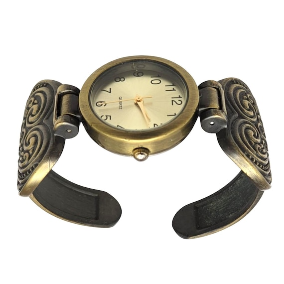 Vtg Bronze Tone Cuff Bracelet Watch With Heart Design & 1" Round Face Quartz Movement 2 1/2 " x 1 3/4 "