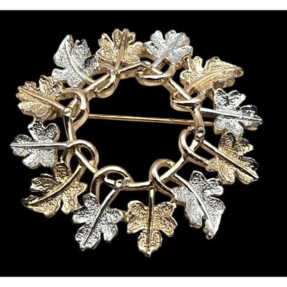 Vintage Sarah Coventry Two Tone Gold & Silver Leaf Brooch Pin 1 3/4 " x 1 3/4 "