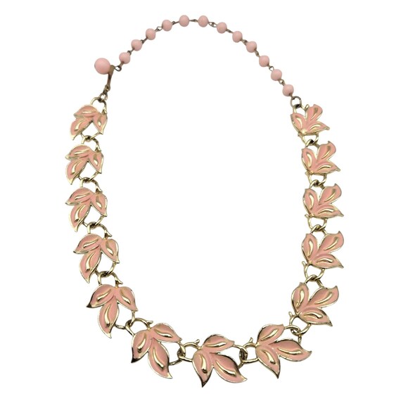 Vtg Lisner Pink Enamel Grape Leaf Necklace Gold Tone Adjustable Bead Hook Closure 12" Necklace W/ 5" Extension 3/4" Width