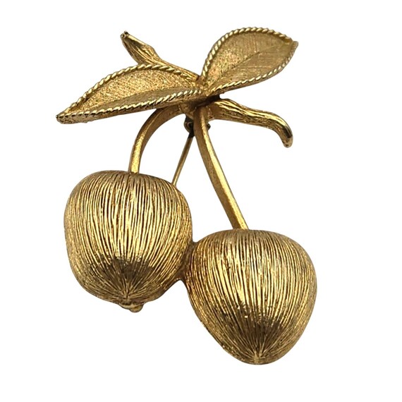 Vtg Sarah Coventry Goldtone Cherry Brooch Pin With Brushed Finish 2 1/4 " x 1 3/4 "
