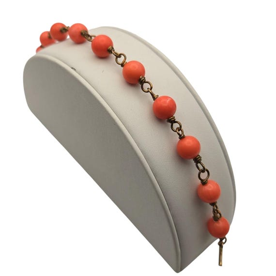 Vintage Coral Pink Beaded Bracelet With Toggle Closure 7 3/4" Length