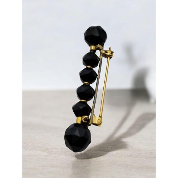 Vintage Victorian Black Onyx Mourning Brooch / Pin