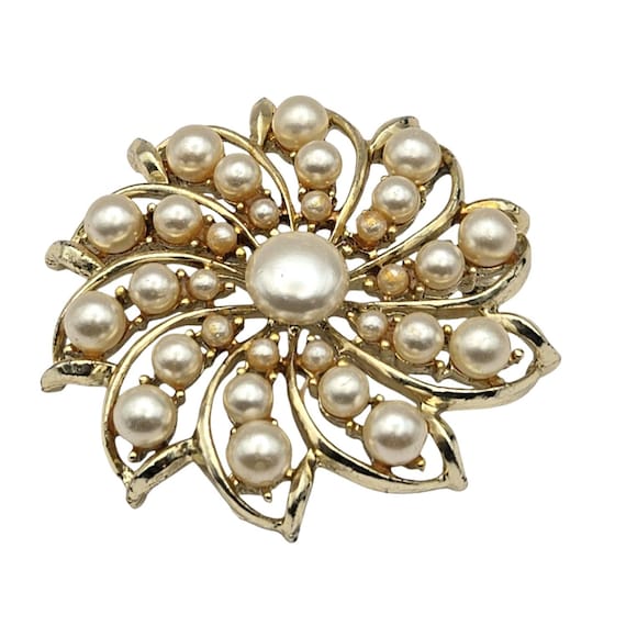 Vintage Faux Pearl Gold-Tone Floral Brooch Pin 2 "