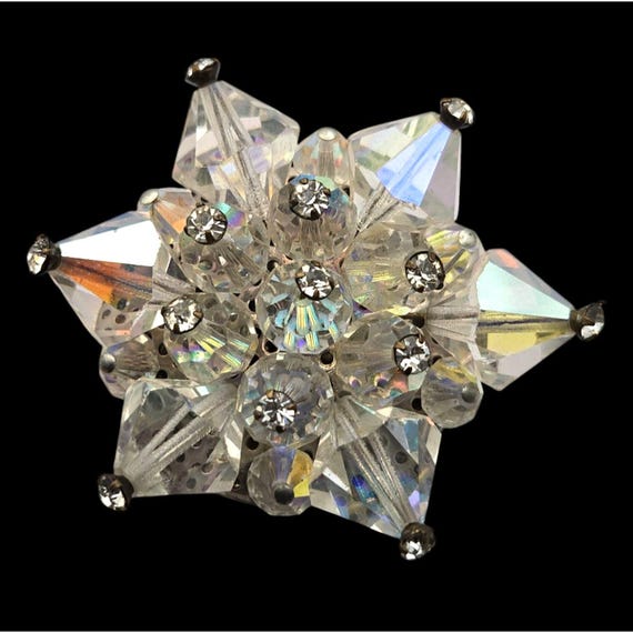 Vtg. Crystal AB Rhinestone Star Burst Brooch / Pin - Elegant Vintage Jewelry Accessory With Sparkling Crystals & Intricate Design 1 3/4 "