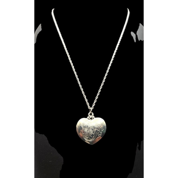 VTG Kirk Stieff Engraved Pewter Heart Necklace Larkspur Pattern 11"
